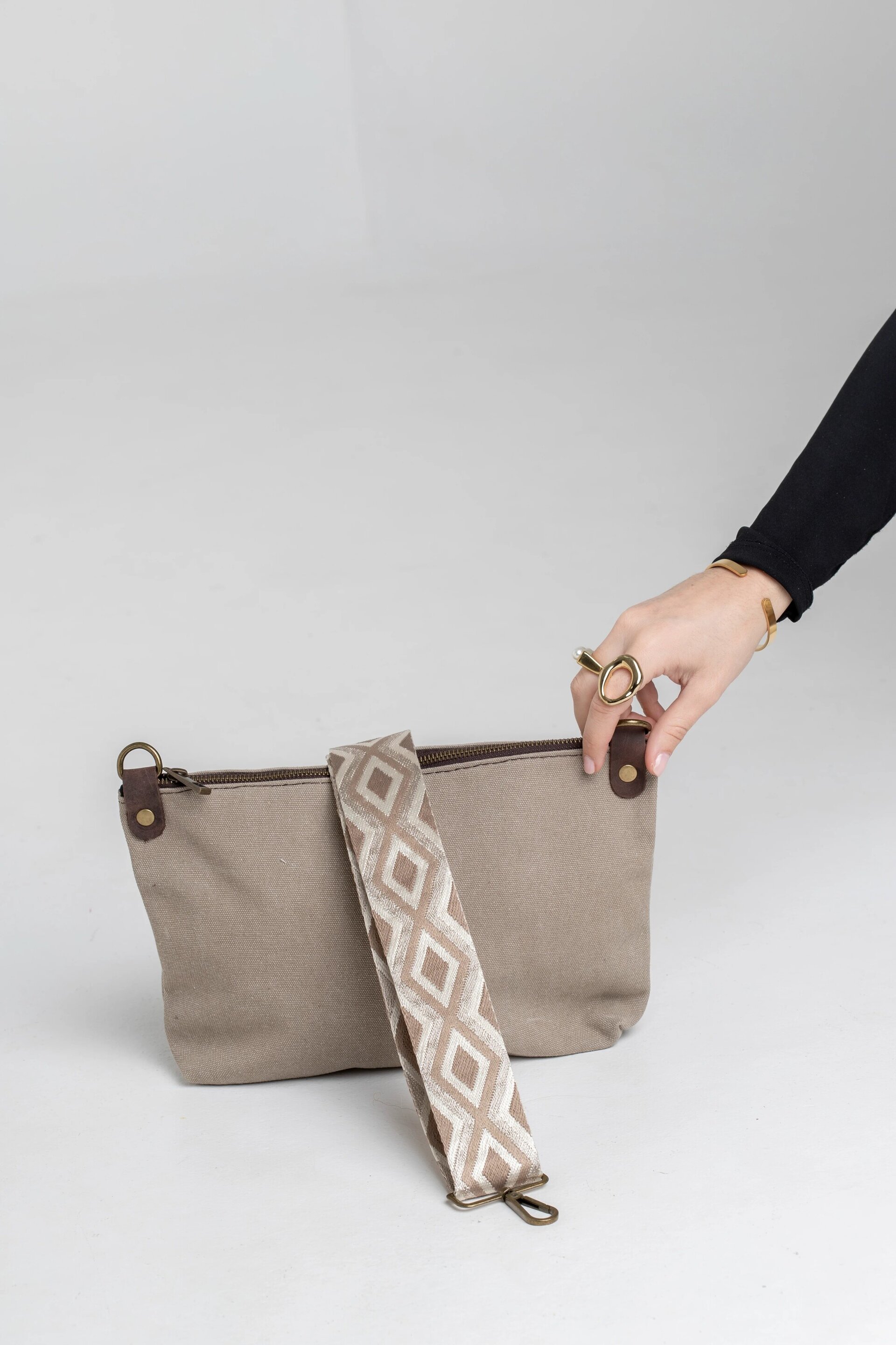 BOLSO LONETA ASA TRIBAL - 2