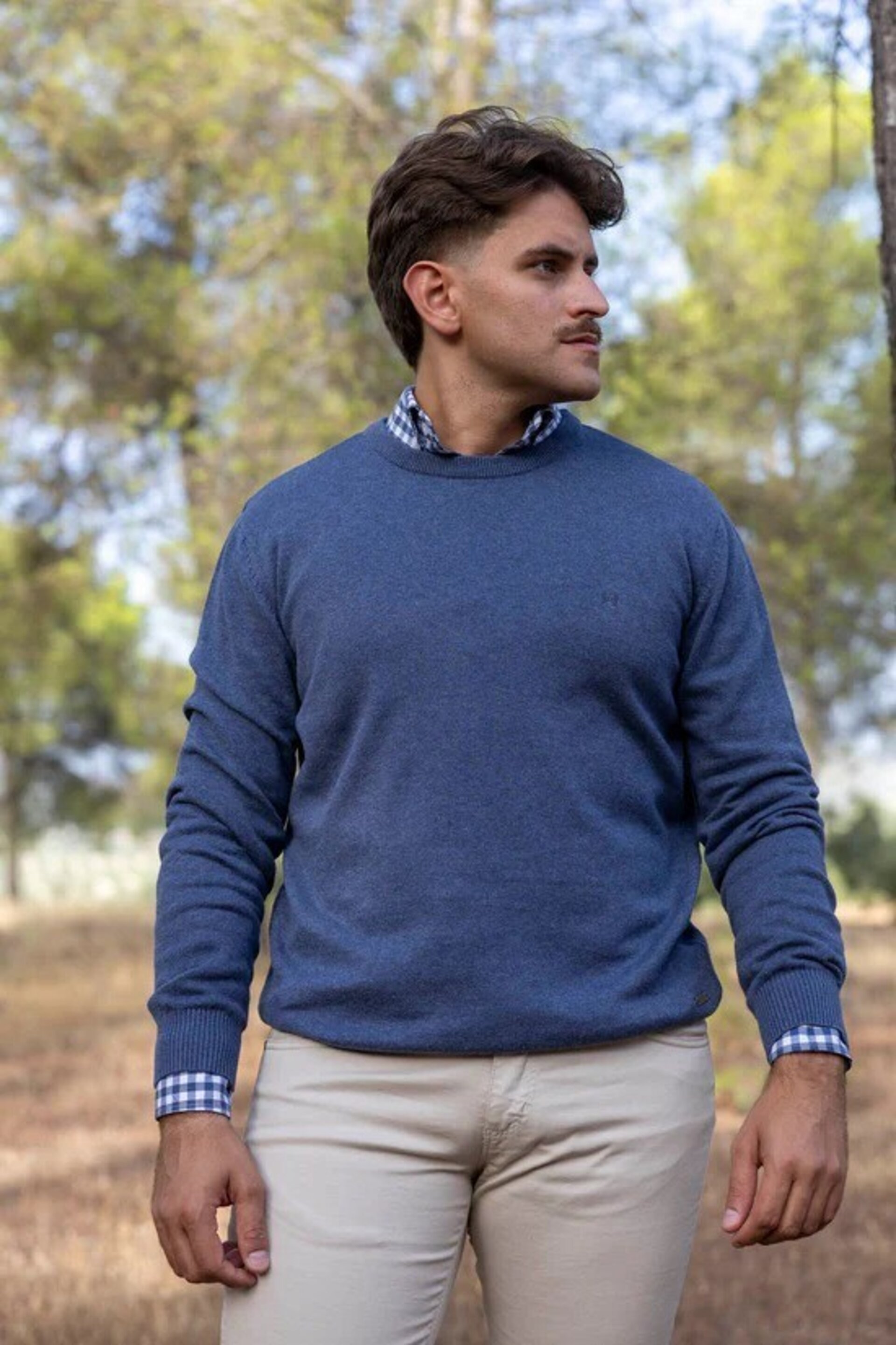 JERSEY CUELLO REDONDO AZUL INDIGO - 3