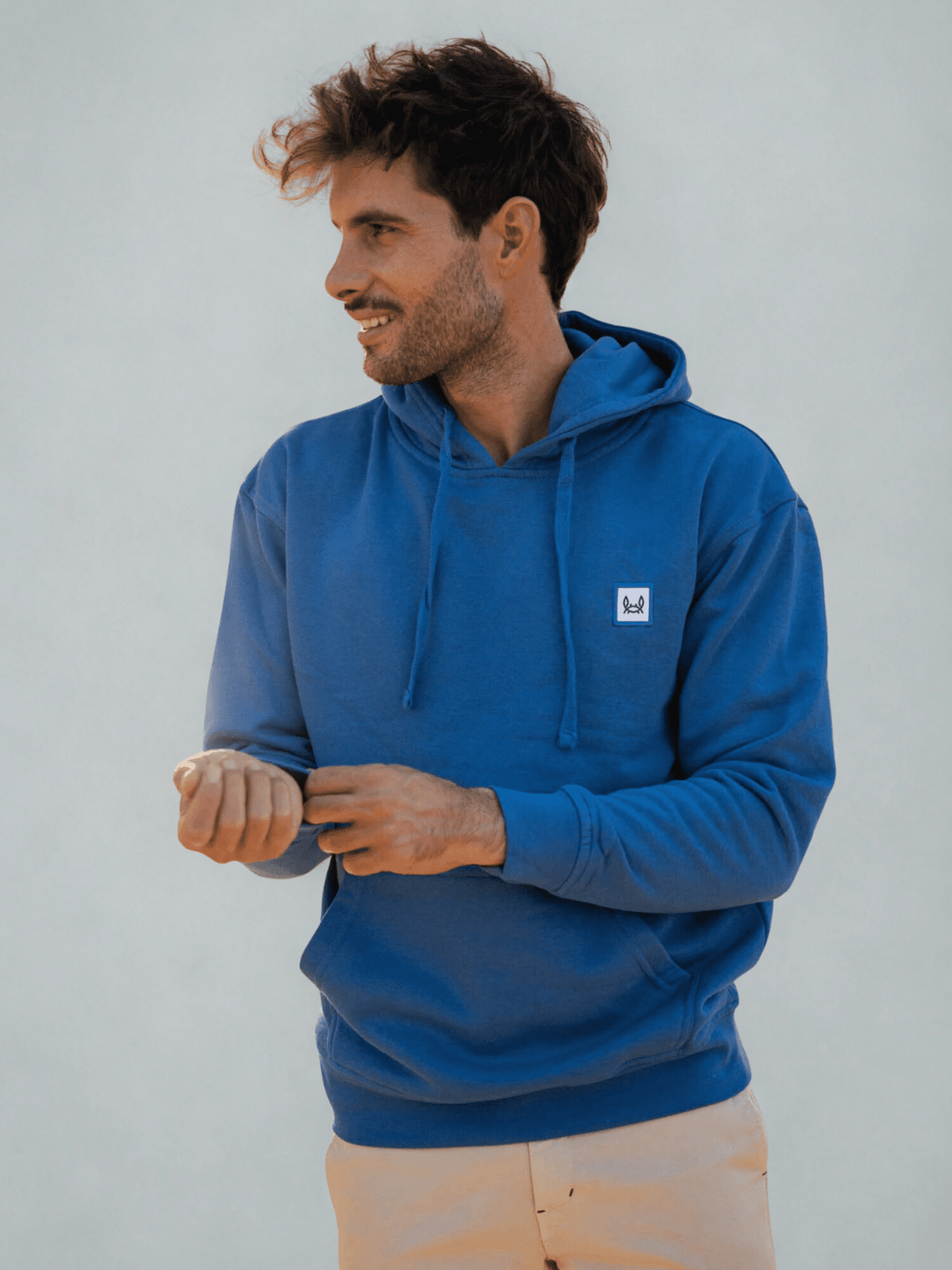 SUDADERA CAPUCHA PARCHE AZUL TINTA - 4